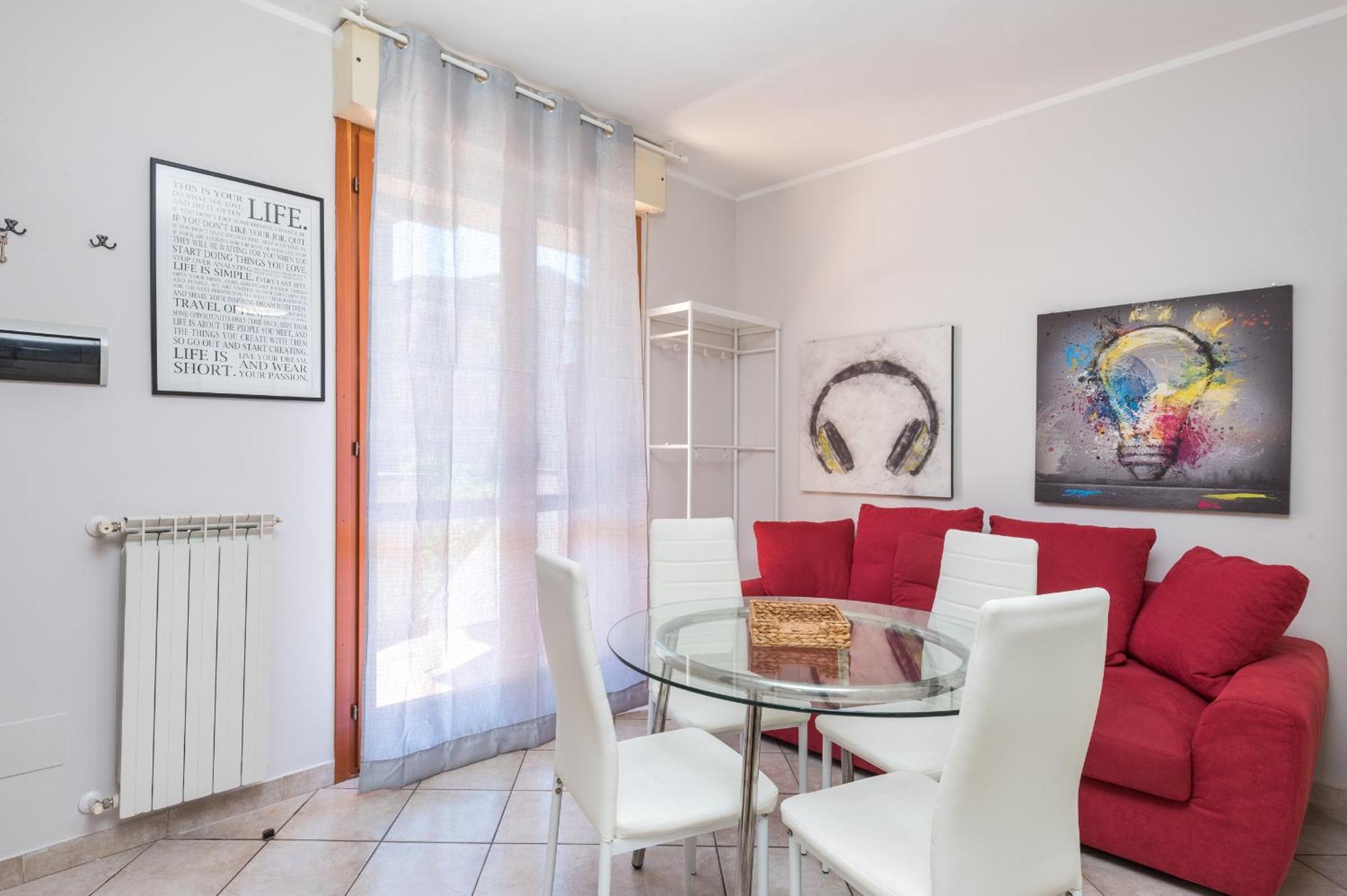 Travelershome Ciampino Suite Екстер'єр фото